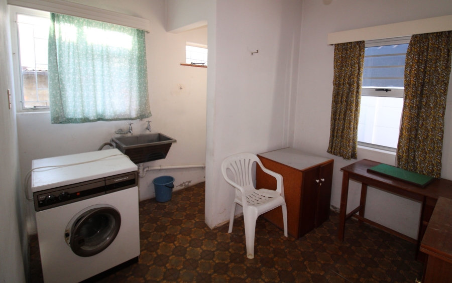 To Let 3 Bedroom Property for Rent in Lochnerhof Western Cape